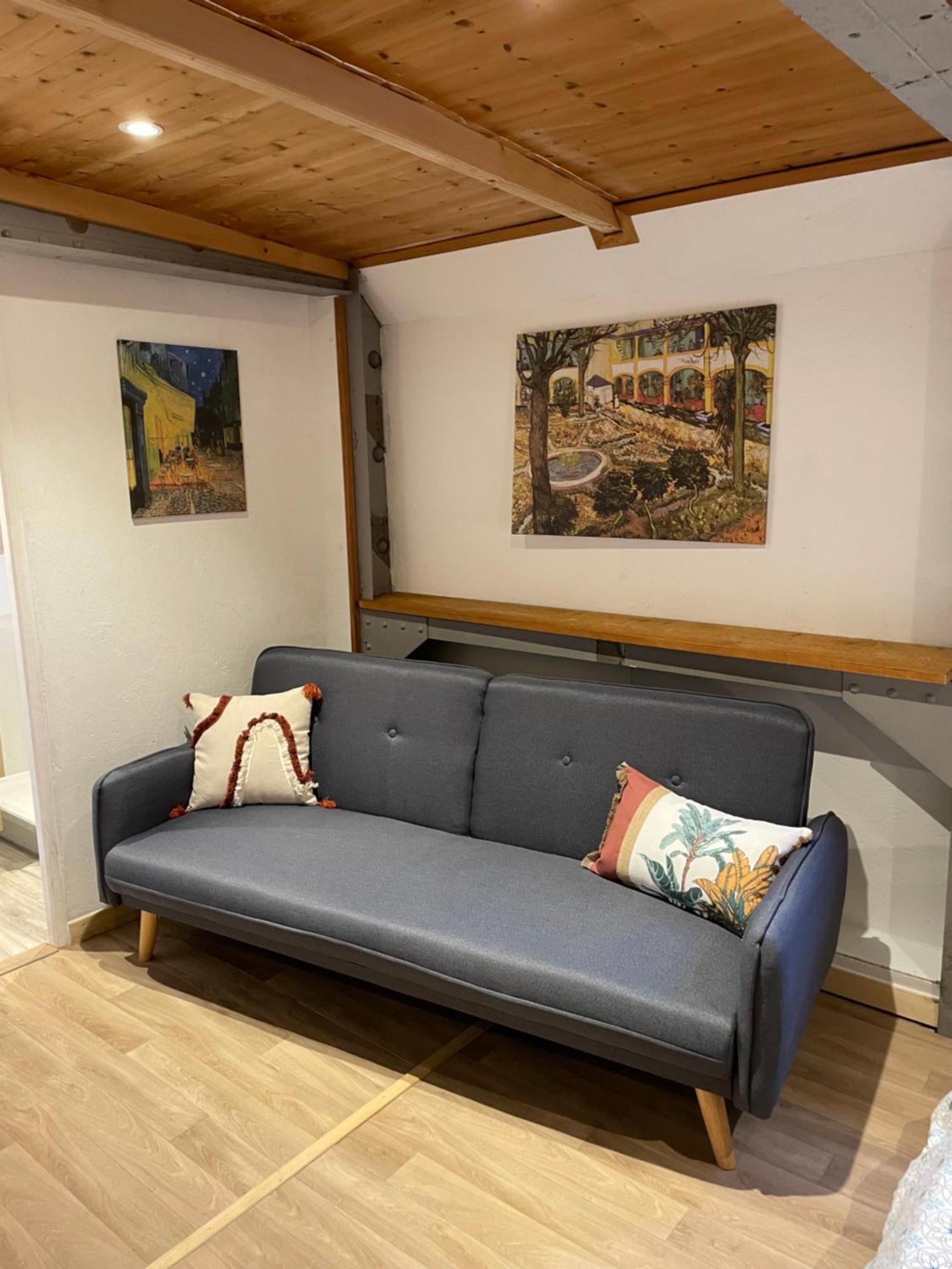 Peniche Le Pescalune - Chambre D'Hotes อาร์ลส์ ภายนอก รูปภาพ